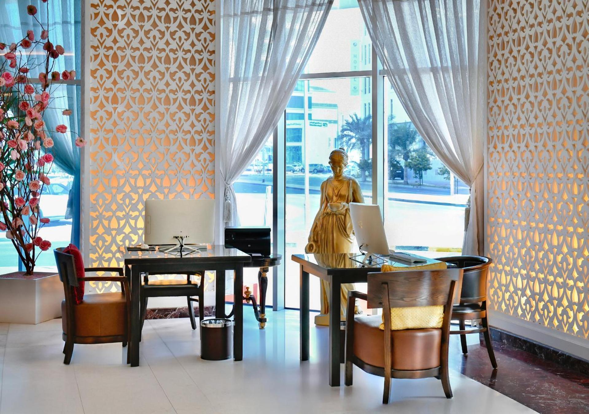 Swiss-Belhotel Seef Bahrain Манама Екстериор снимка