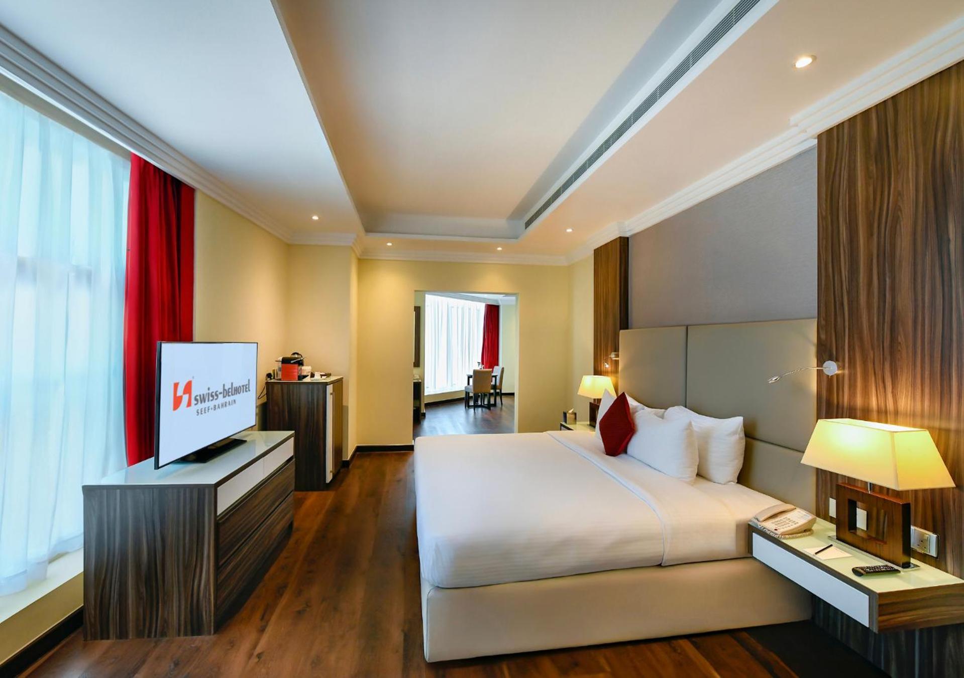 Swiss-Belhotel Seef Bahrain Манама Екстериор снимка